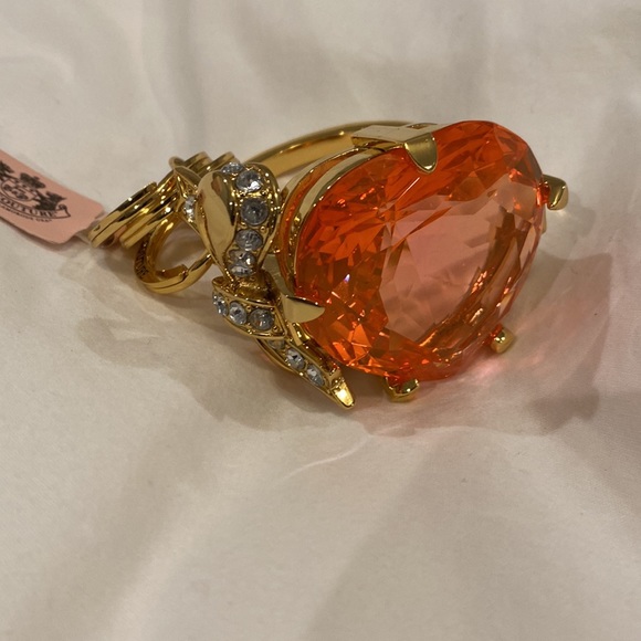 NWT Juicy couture large heart and bow engagement ring keychain - Picture 9 of 10